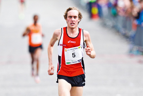 Helgläsning: Mikael Ekvalls brutala maratondebut
