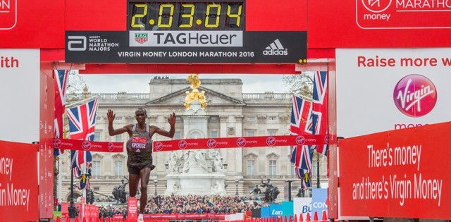 Världsrekordet hotat i London Marathon