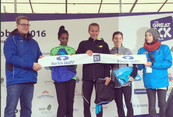 Nytt svenskt rekord på 10 km av Sarah Lahti!