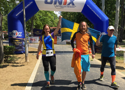 6 dygn på en 926 meters slinga gav rekord med 2189 km